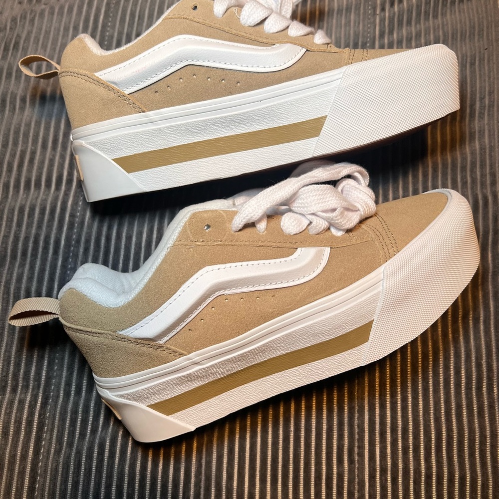 Big Kids *KNU SCHOOL VANS* Tan and White Platform Sneakers